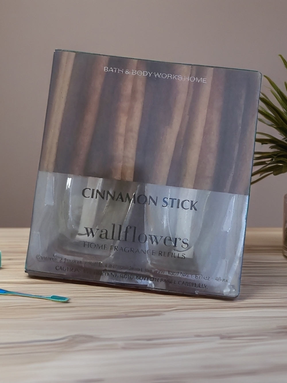 Bath & Body Works Cinnamon Stick Wallflowers Refill Pack - Brown